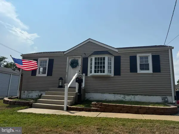 143 BAIRD AVE, Mount Ephraim, NJ 08059