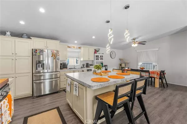 4901 Green River #96, Corona, CA 92880