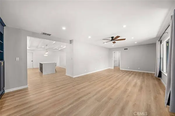 4805 N Vecino, Covina, CA 91722