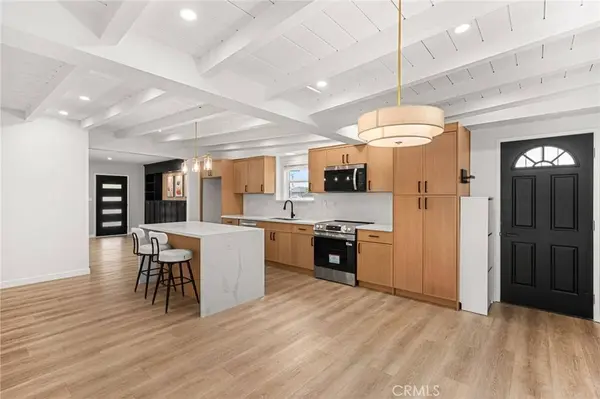 4805 N Vecino, Covina, CA 91722