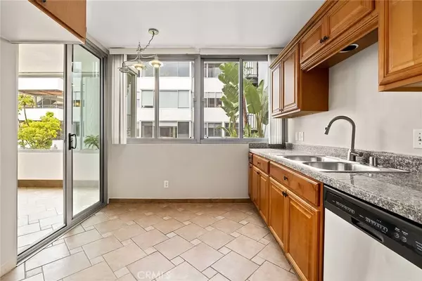 8701 Delgany AVE #105, Playa Del Rey, CA 90293