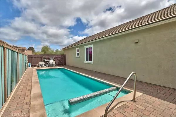 1931 James Gaynor ST, Fallbrook, CA 92028