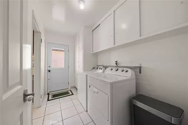 513 W Shadwell ST, Carson, CA 90745