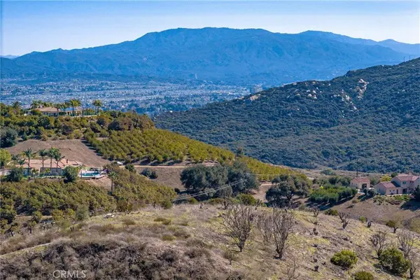 5 Via Gorrion, Temecula, CA 92590