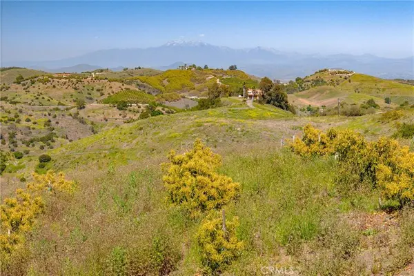 3 La Cruz DR, Temecula, CA 92590