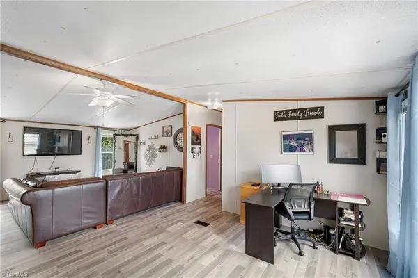 1050 Tyler RD, Walnut Cove, NC 27052