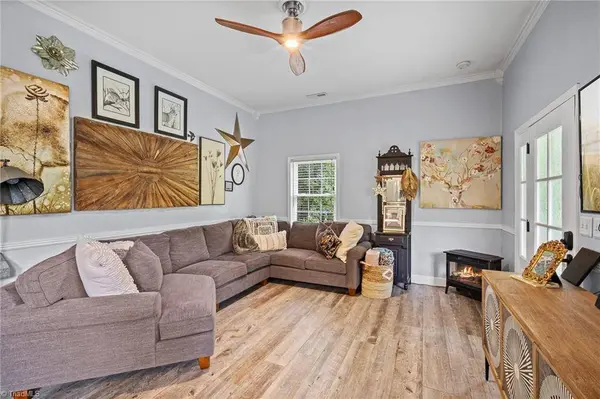 305 Weavil RD, Winston-salem, NC 27107