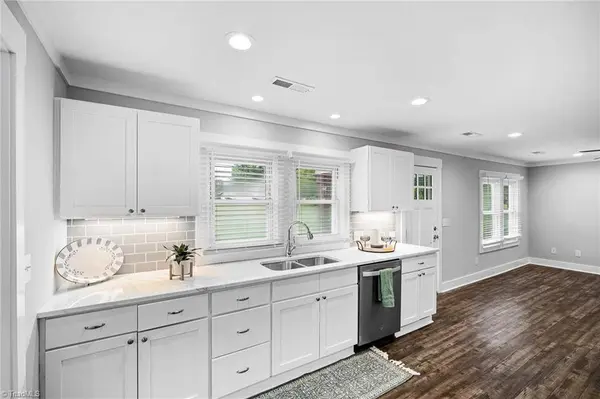 3803 West Center Street EXT, Lexington, NC 27295