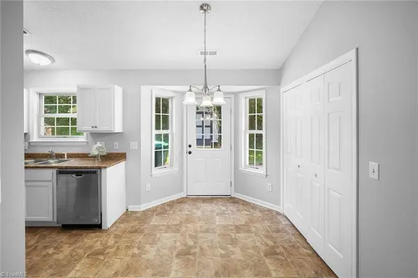 3415 Lovington CT, High Point, NC 27060