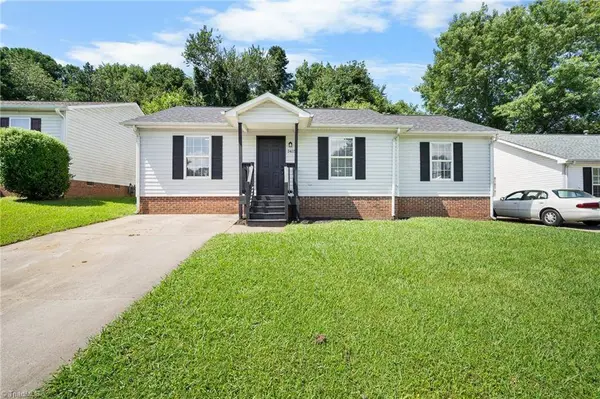 3415 Lovington CT, High Point, NC 27060