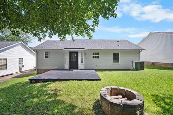 3415 Lovington CT, High Point, NC 27060