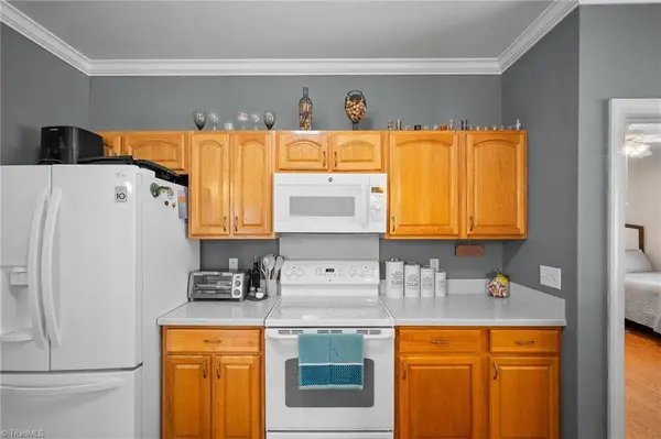 104 Sunrise AVE, Lexington, NC 27292