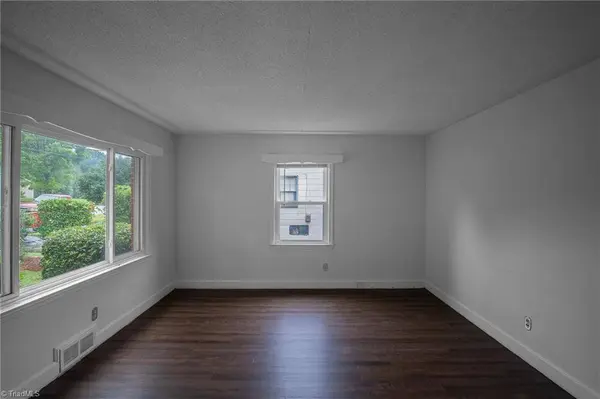 3113 Luther ST, Winston-salem, NC 27127