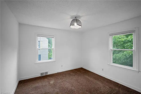 3113 Luther ST, Winston-salem, NC 27127
