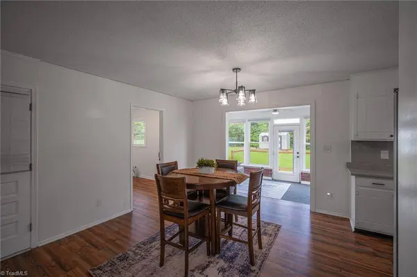 276 Wilmar CIR, Lexington, NC 27295