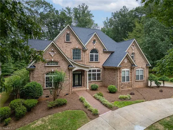 2620 Crow Hill DR, Winston-salem, NC 27106