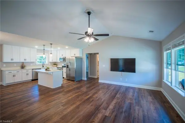 246 Arcadia DR, Lexington, NC 27295
