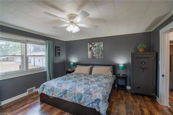 229 River DR, Linwood, NC 27299