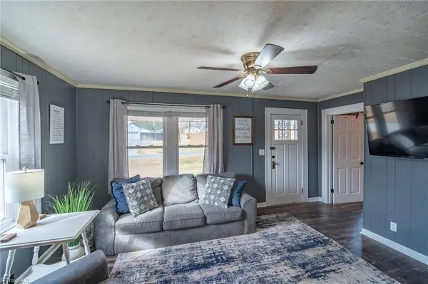 229 River DR, Linwood, NC 27299