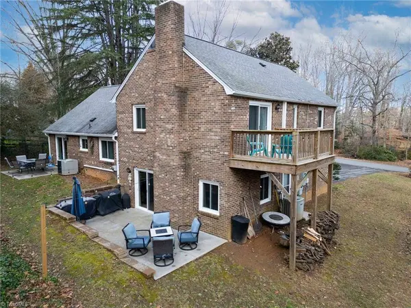 204 Wyntfield DR, Lewisville, NC 27023