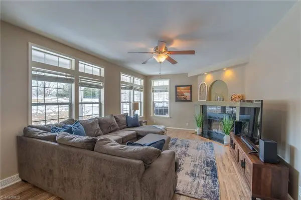 170 Swearing Creek DR, Lexington, NC 27292