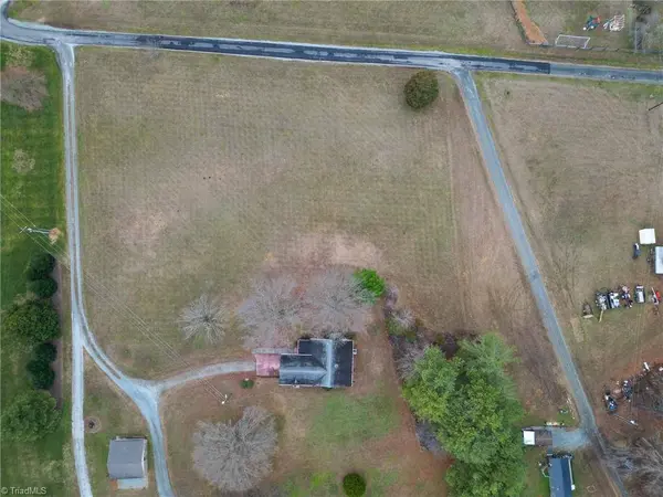 1246 Hickory Tree RD, Winston-salem, NC 27127