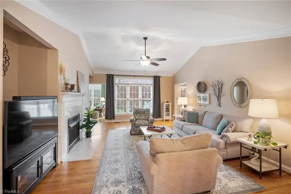 299 Ridge DR, Lexington, NC 27295