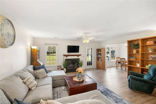 6300 Ridge Haven RD, Greensboro, NC 27410
