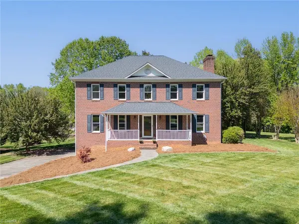 280 Ashmoor LN, Lexington, NC 27295