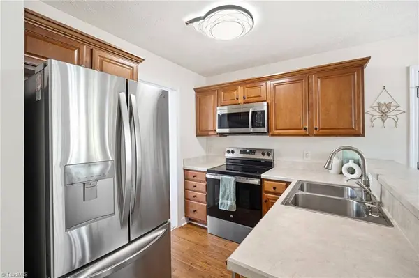 392 Arbor TRL, Thomasville, NC 27360