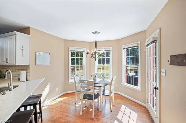 2550 Rowe RD, Lexington, NC 27295