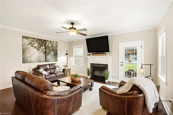 203 Kapstone XING, Lexington, NC 27295
