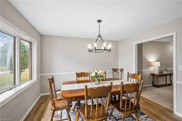 1540 Thomas RD, Lexington, NC 27295
