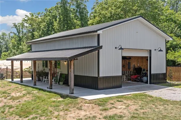 323 Ridge DR, Lexington, NC 27295
