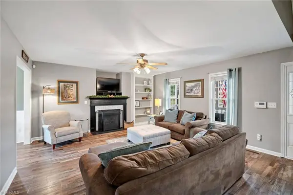 184 Cummings CT, Lexington, NC 27295