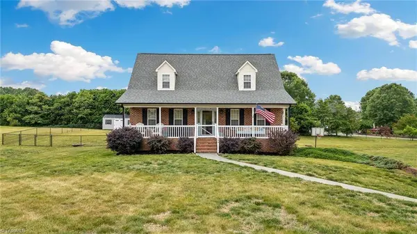 184 Cummings CT, Lexington, NC 27295