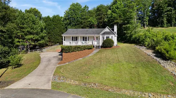 160 Crossfield CT, Lexington, NC 27295