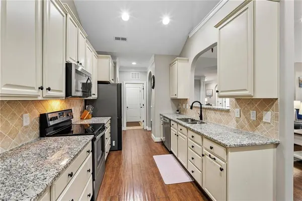 1701 Friedberg Village DR, Winston-salem, NC 27127