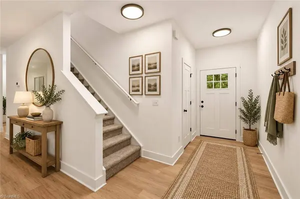 4450 Fernbrook DR, Winston-salem, NC 27127