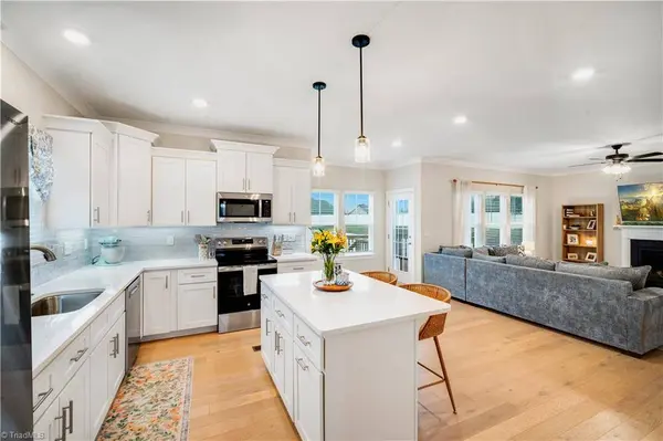 360 Wynnfall DR, Lexington, NC 27295