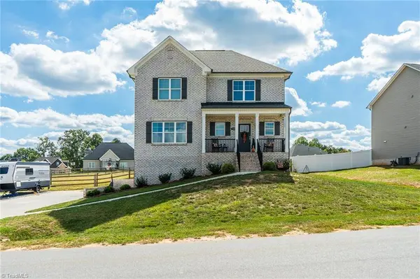 360 Wynnfall DR