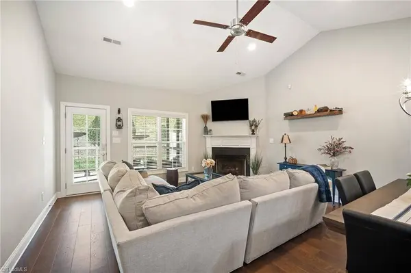 901 Plantation Village DR, Lexington, NC 27012