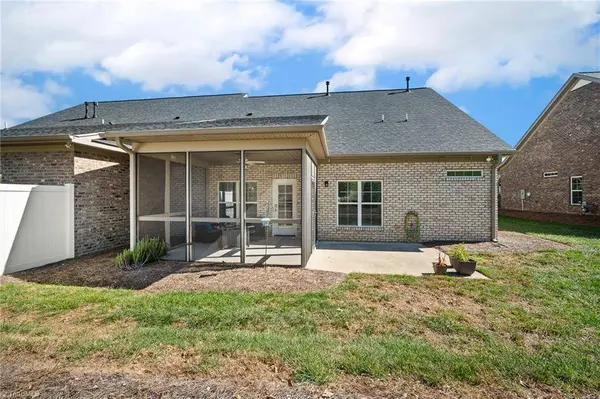 901 Plantation Village DR, Lexington, NC 27012