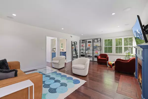 Sherman Oaks, CA 91423-4029,14405 Valley Vista Blvd