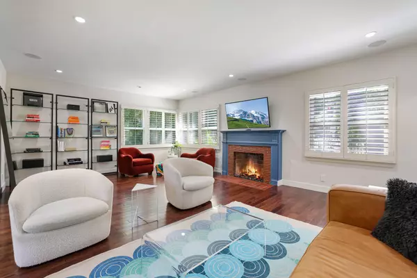 Sherman Oaks, CA 91423-4029,14405 Valley Vista Blvd