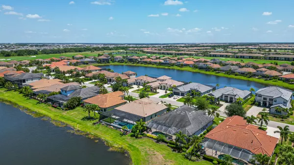 MOVING TO LAKEWOOD RANCH, FLORIDA