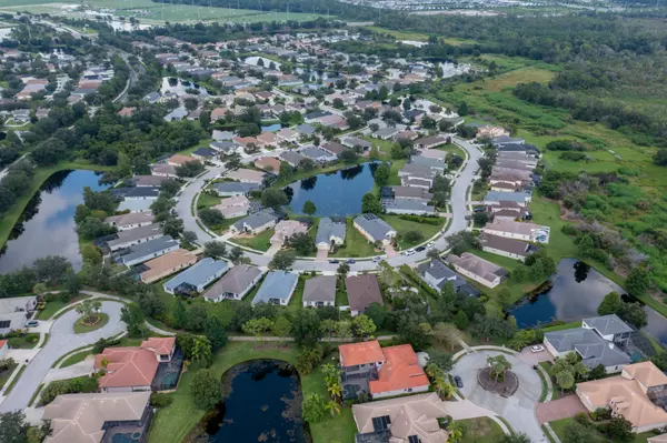 8 Mistakes to Avoid When Selling Your Greenbrook Village Home