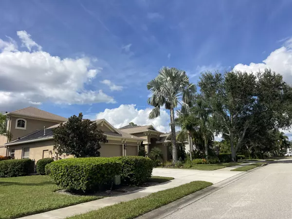 7 Reasons People Love Living in Greenbrook Village,Adam Miller