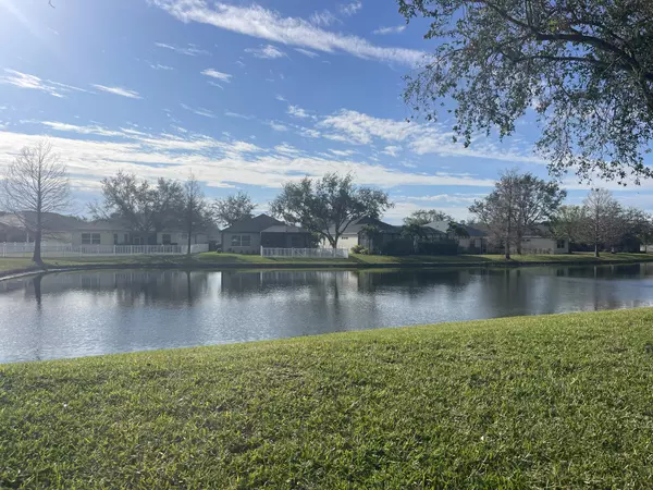 Top 5 Reasons Families Love Greenbrook Village in Lakewood ranch