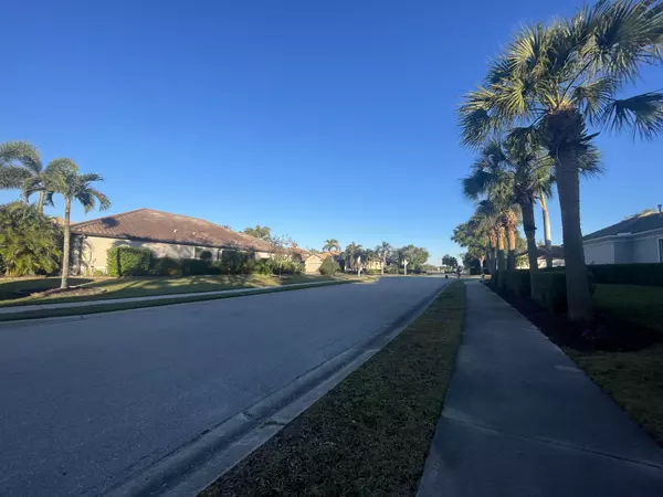 Greenbrook Village in Lakewood Ranch with The 941 Lifestyle Group 